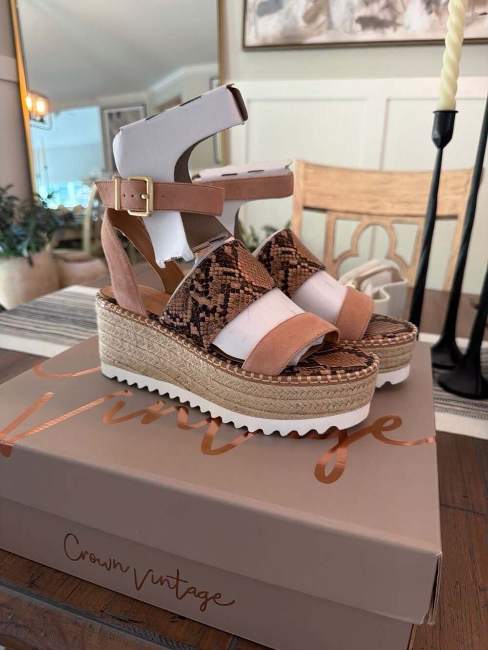 Crown Vintage Daylen Platform Espadrille Sandals Size 7M Snakeskin Desert Rose